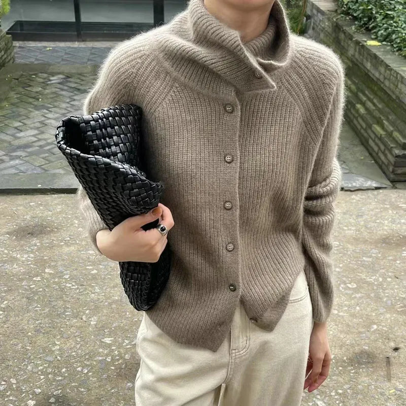 Marta™ - Cardigan chic con collo alto