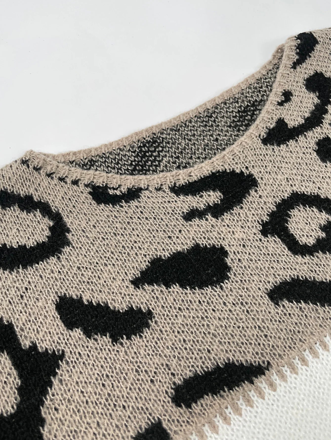 Philomène™ – Maglione chic con motivo leopardato